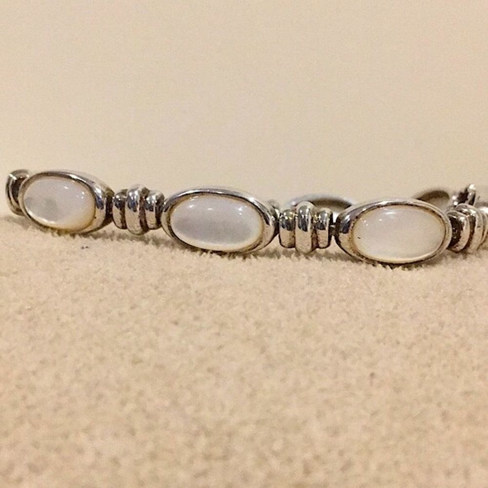 Vintage Mother of Pearl Cabochon Sterling Silver 925 Bracelet - Picture 7 of 12